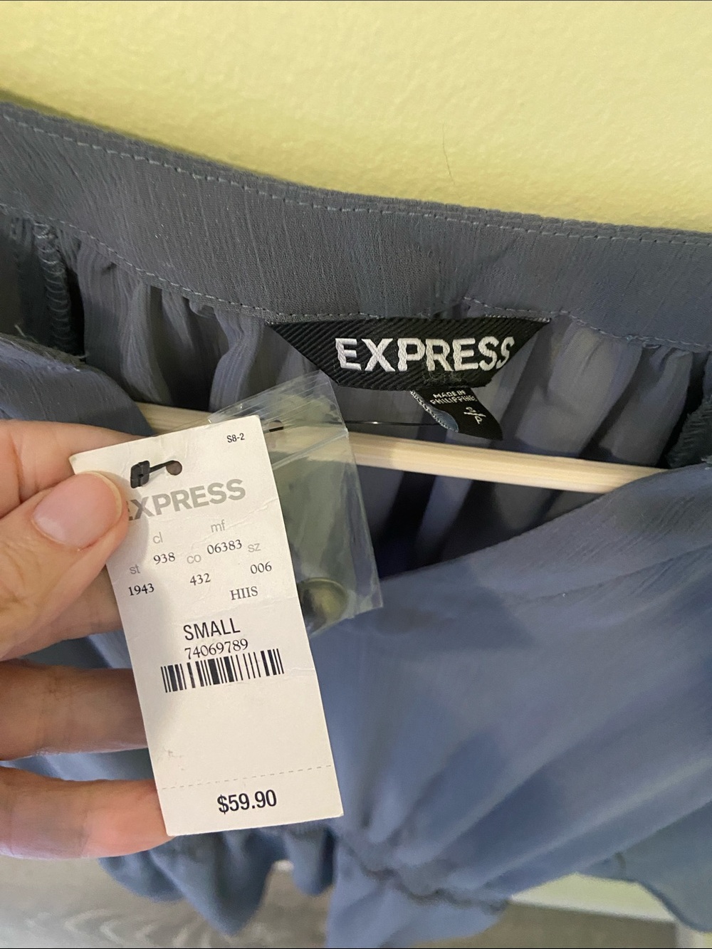 Express Lightweight mini Dress - Picture 2 of 4